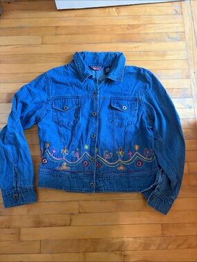 Vintage Embroidered light weight cropped denim jacket